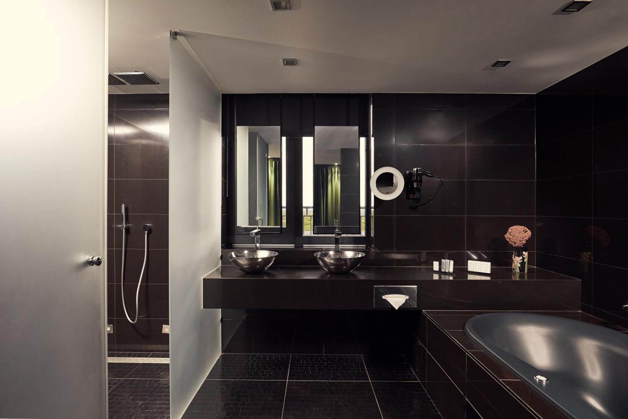 Penthouse Suite