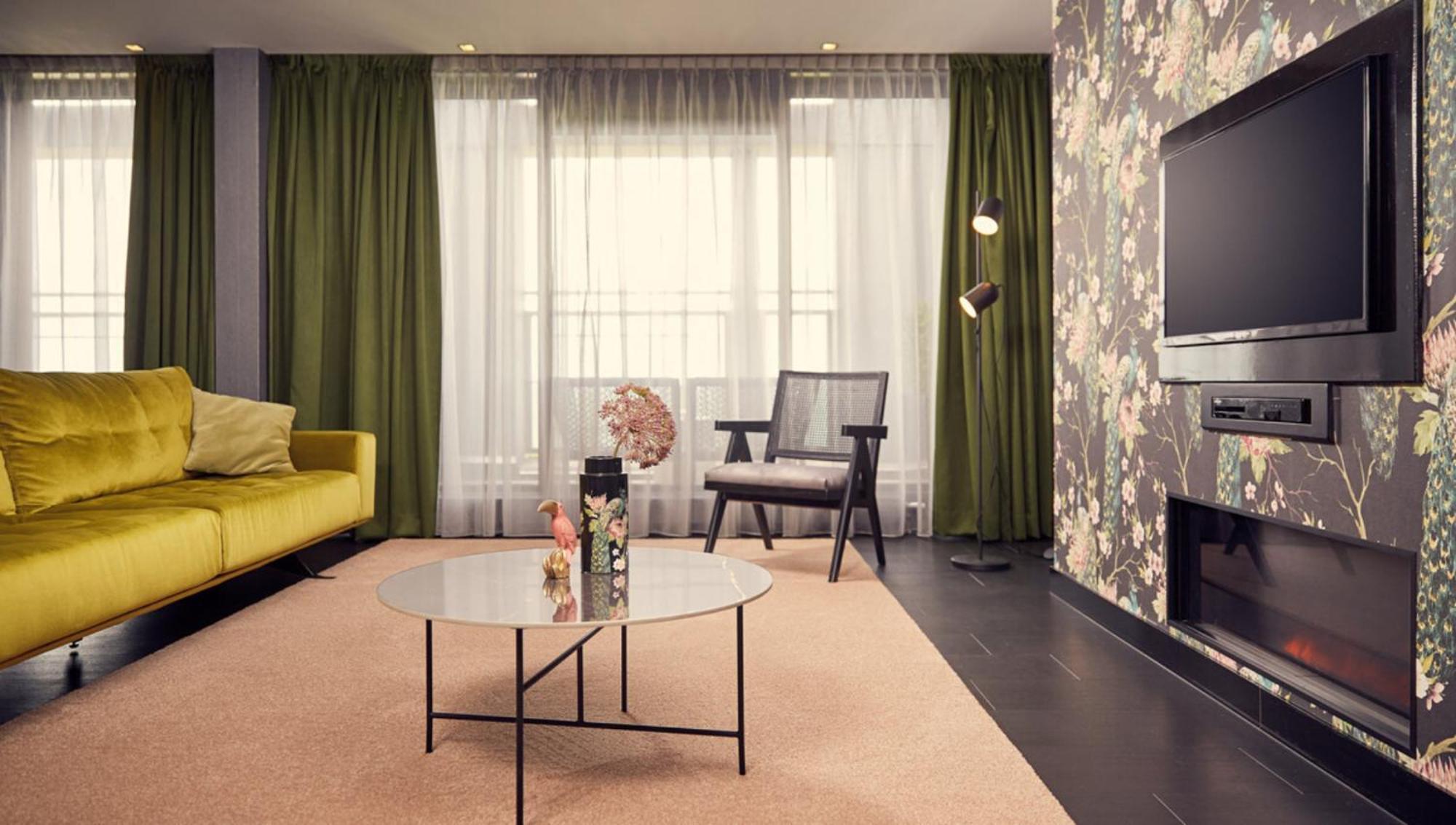Penthouse Suite